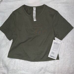 Lululemon Athletica NWT Tie-Hem Heavyweight Cotton Army Green Short Sleeve Tee